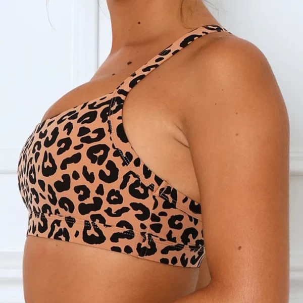 Leopard Print Workout Outfit - Image 3